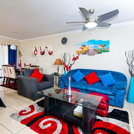 The Oasis I, Portmore Country Club Buitenkant foto