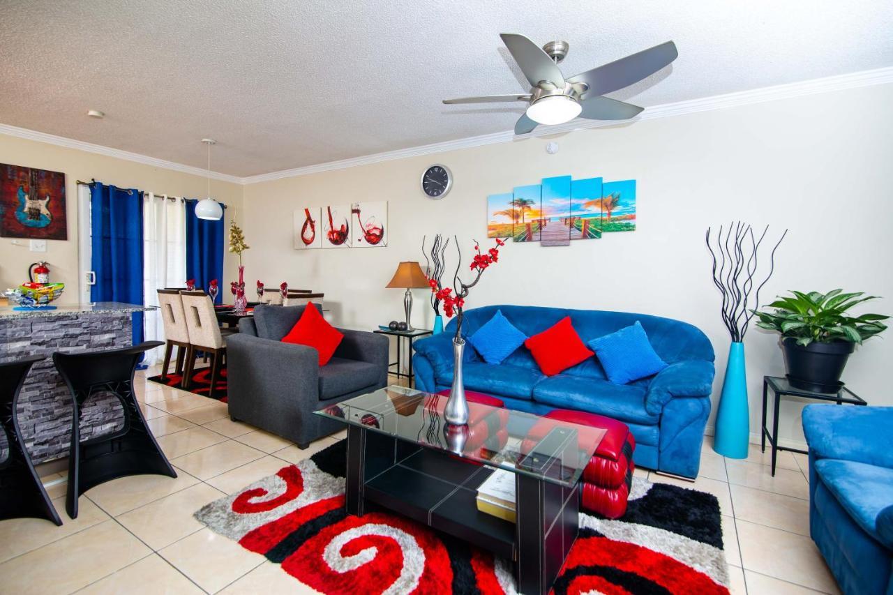 The Oasis I, Portmore Country Club Buitenkant foto